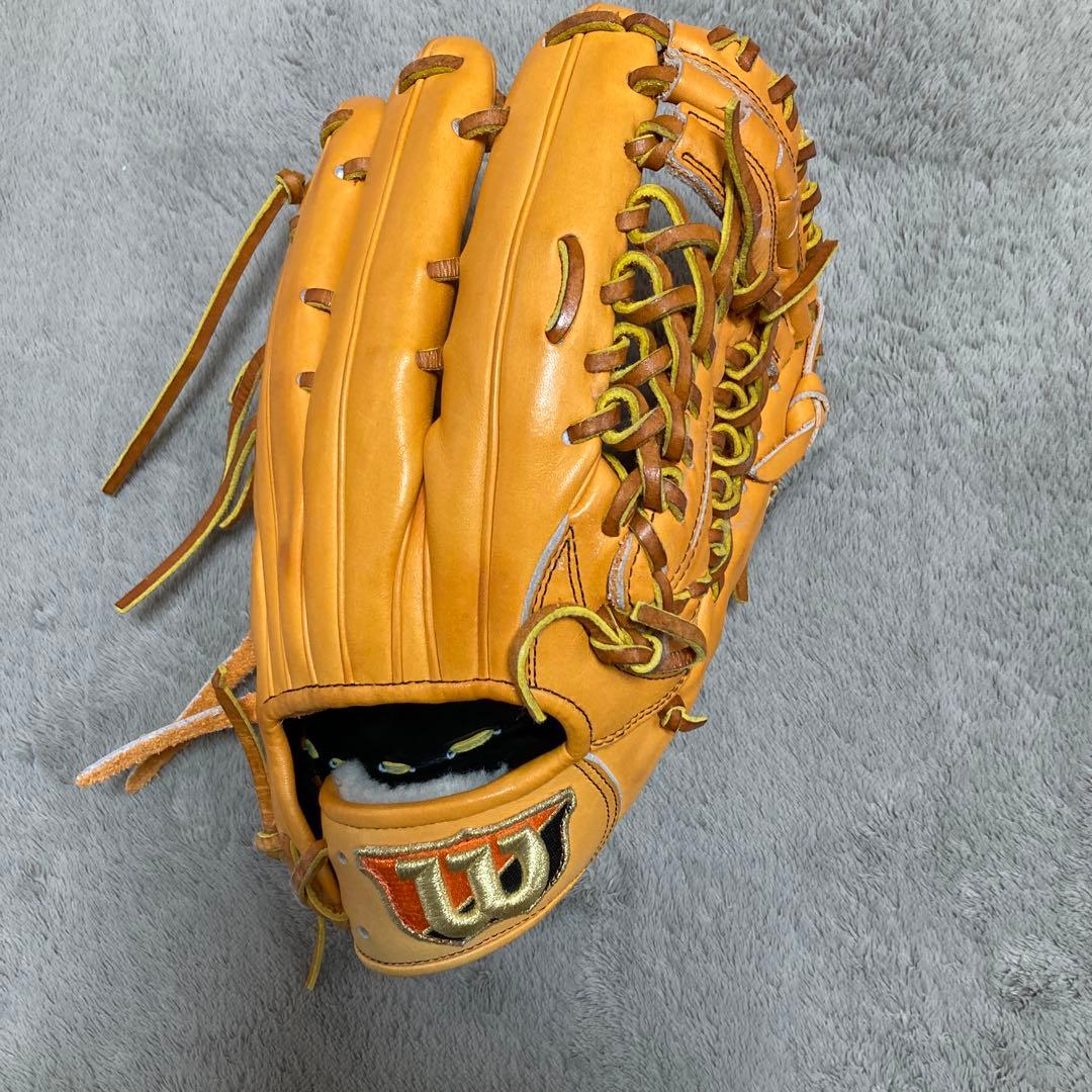 軟式野球内野手用グローブ　右投げ用　ウィルソンスタッフ　田中賢介モデル
