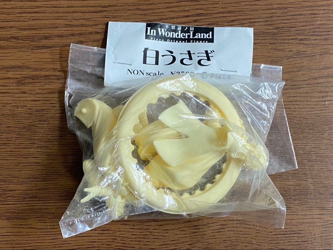 白うさぎ アリスインワンダーランド ガレージキット