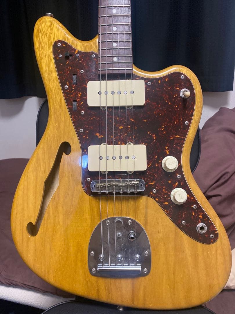 y*い様 モモセ　ジャズマスター　シンライン　コリーナ