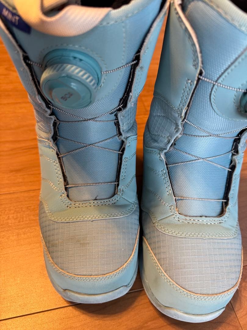 ぃ*か様 BURTON Mint Wide 80A スノーボードブーツ 23.5