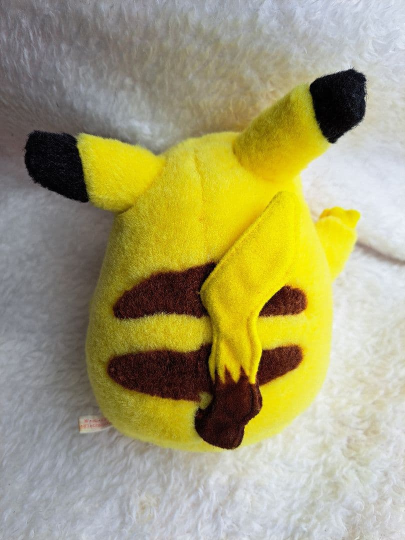 TOMYトミー　初期ピカチュウ　ぬいぐるみピースピカチュウ　当時物