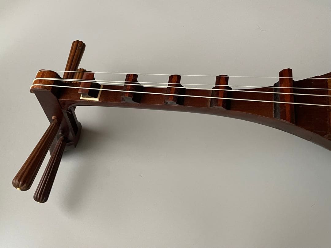 筑前琵琶　撥・架台付属