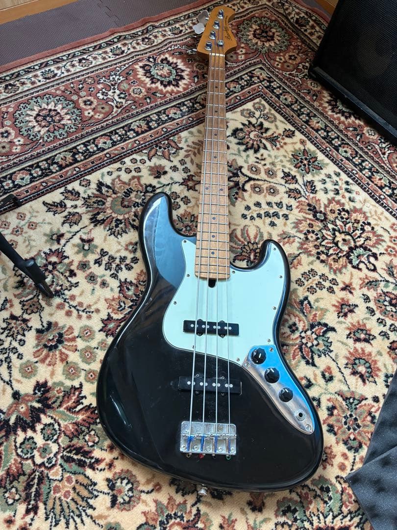 ベース Bacchus JazzBass