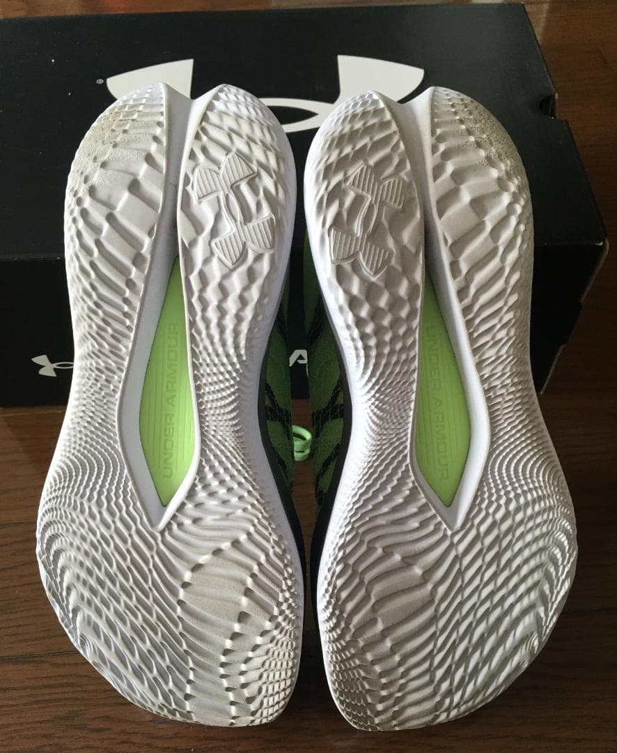 アンダーアーマー/UNDER ARMOUR UAベロシティ プロ 25.5cm