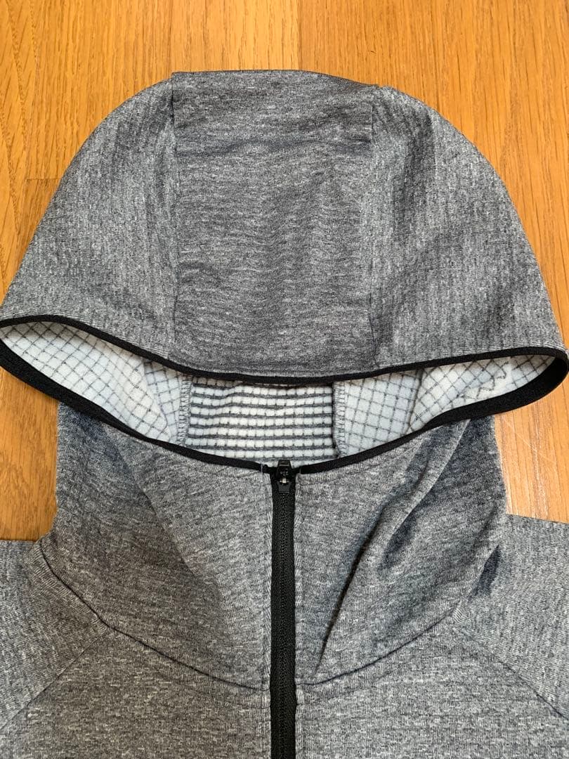 【ほぼ未使用】ノースフェイス サーマル バーサグリッドフーディ NL72478