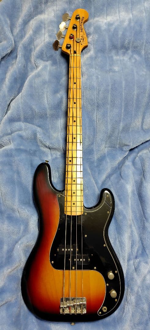 ベースギター中古品