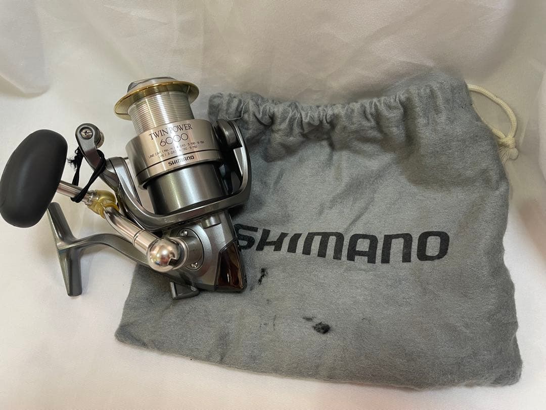 SHIMANO TWIN POWER 6000 スピニングリール