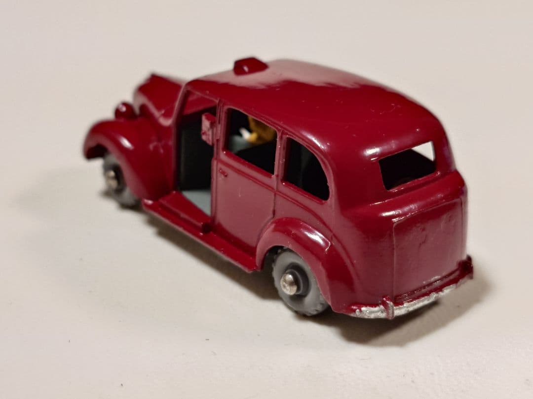 MATCHBOX 　No.17 　METOROPOLITAN TAXI