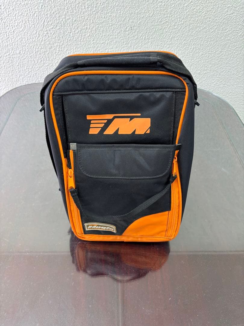 ドリフトラジコン　シャーシ2台　他多数　写真にあるもの全て