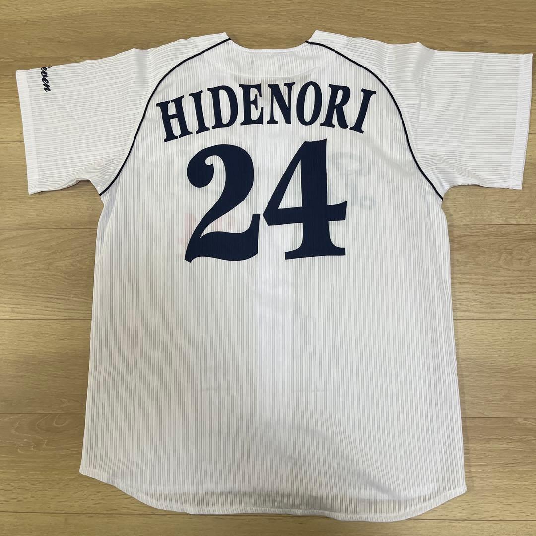 中日ドラゴンズ　英智　ホームユニフォーム