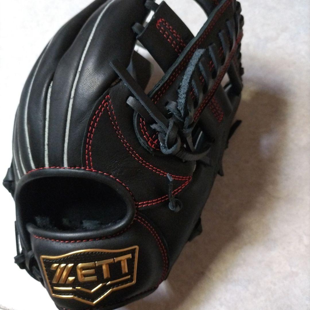 【2023年製】柔らかの人気アイテム　軟式用グローブ　ゼット　ブラック
