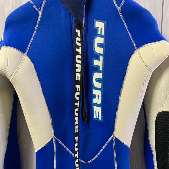 【美品】フューチャー FUTURE ウェットスーツ