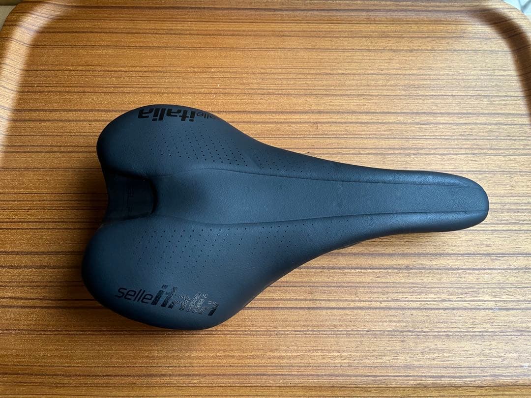 selle italia slr サドル