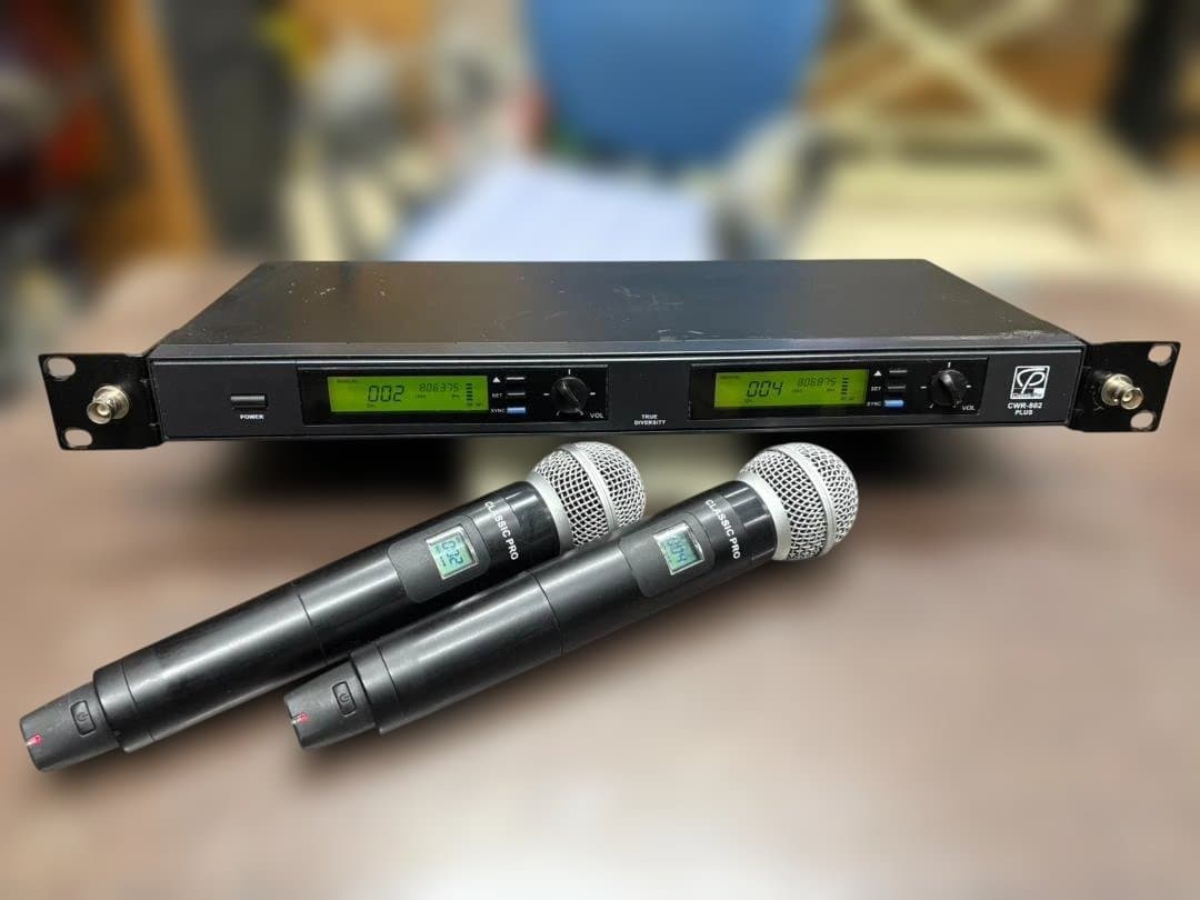 CLASSIC PRO CW802PLUS ワイヤレスマイクシステム