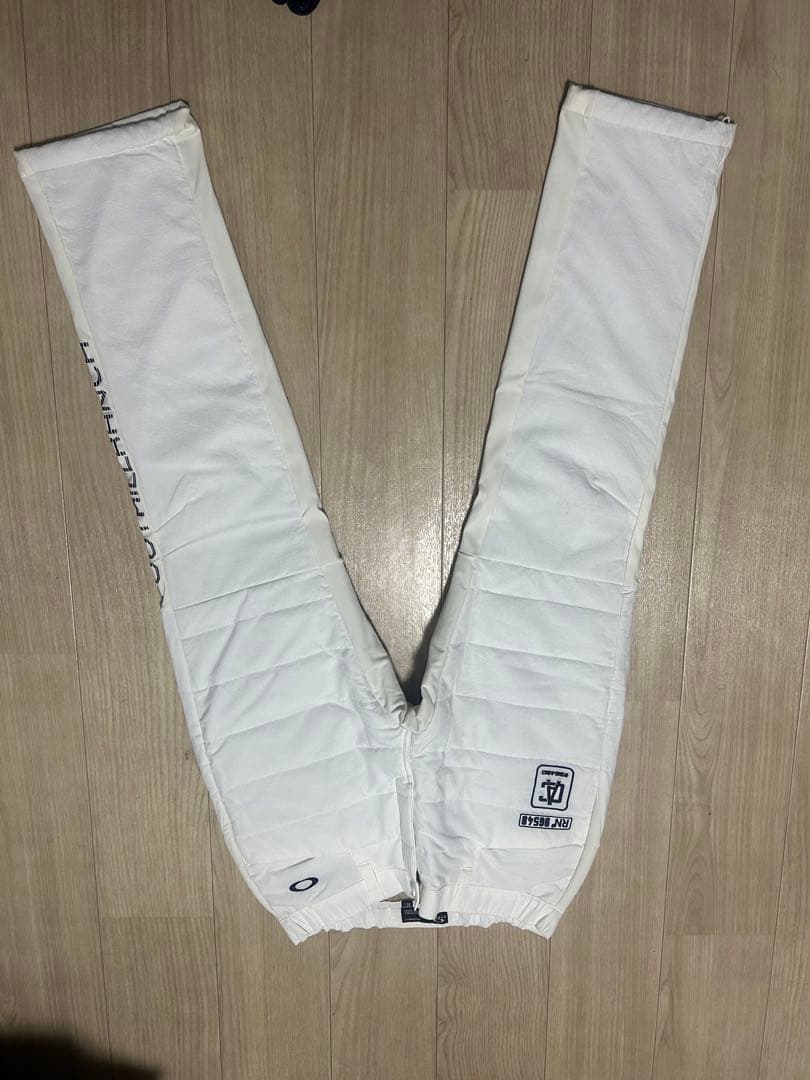 OAKLEYキルティングゴルフパンツ 中綿 冬用
