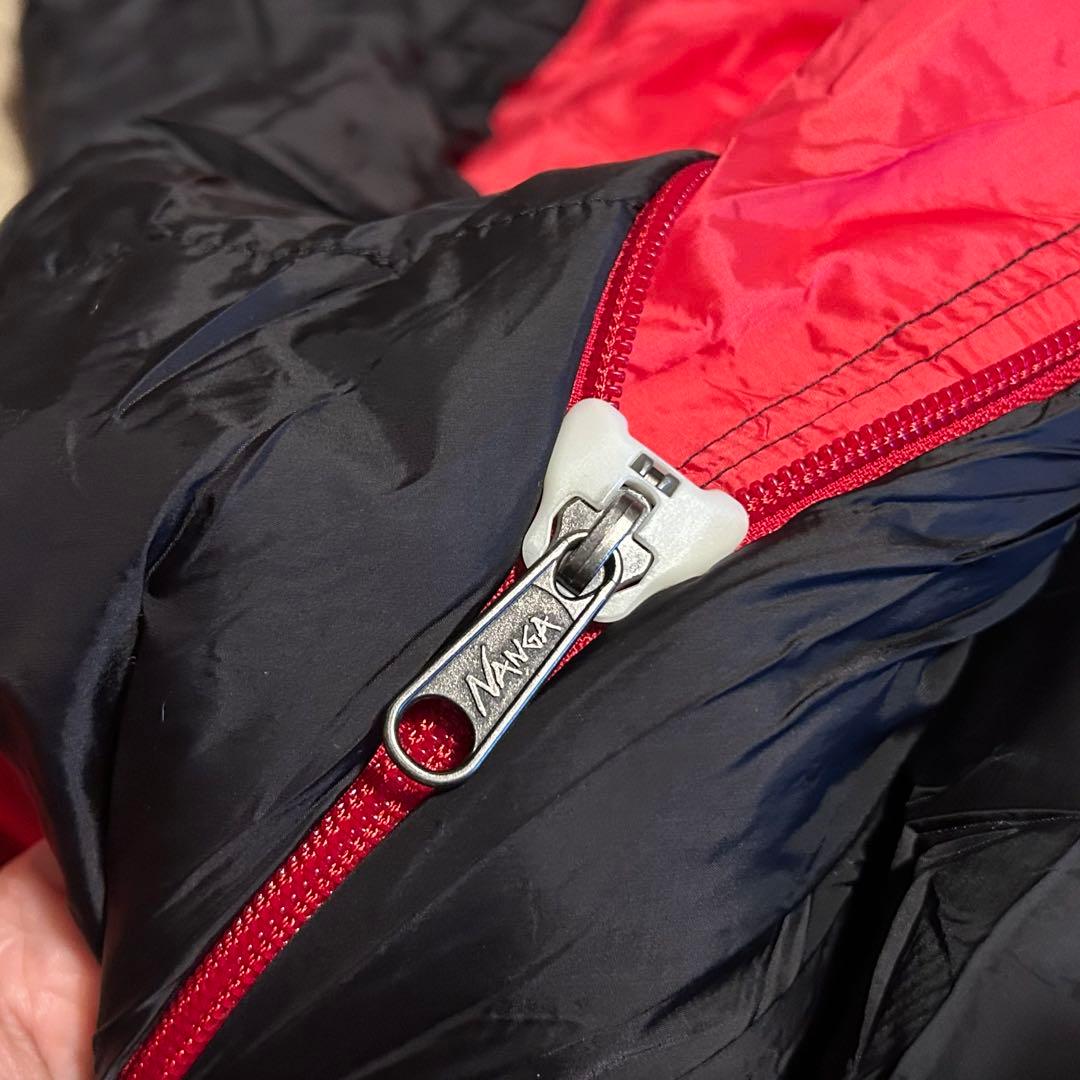 NANGAナンガシュラフ　寝袋 アルピニスト600 赤黒