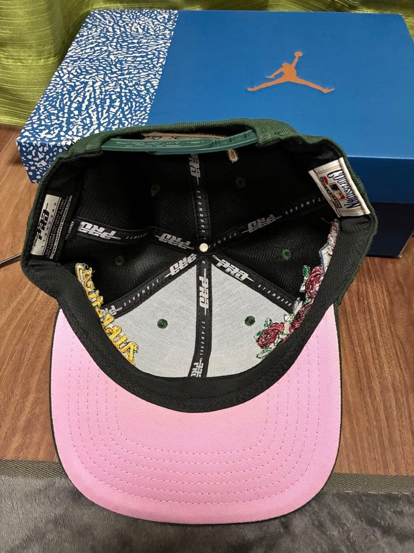 キャップ　グリーン　ピンク　メジャー　刺繍　アスレチックス　MLB ローズ　バラ