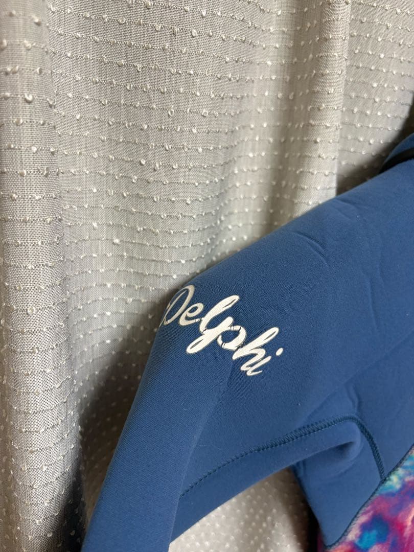 DELPHI（デルフィー)3×2mm フルスーツ レディース Mサイズ 相当