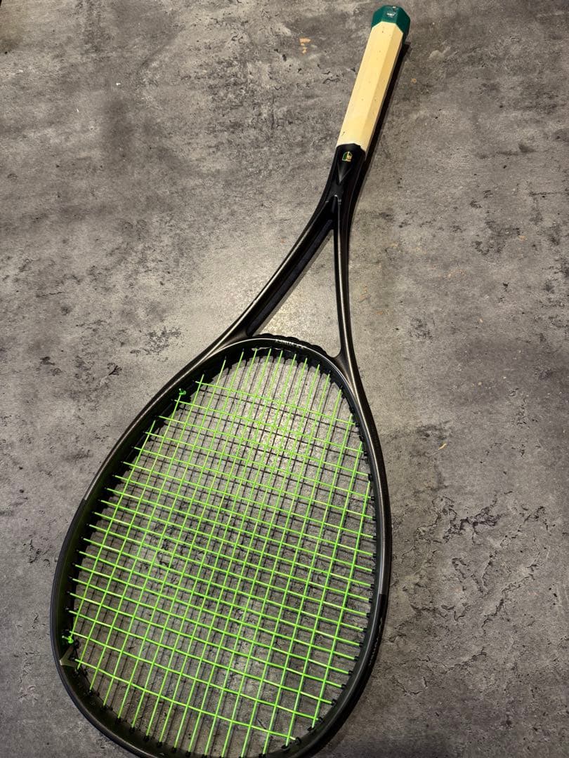 かんかん　美品　YONEX VOLTRAGE 8V 軟式テニスラケット