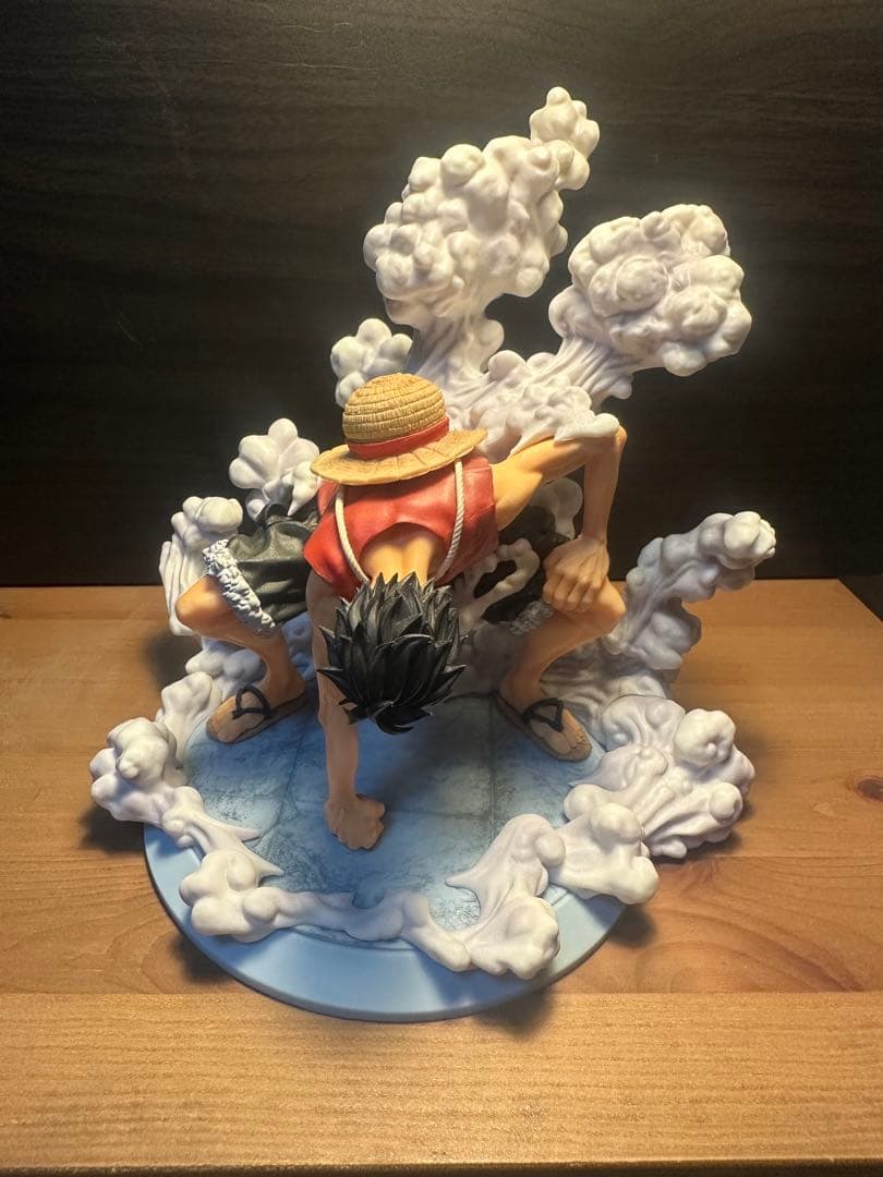 ワンピース 一番くじ 海賊王への道 B賞 モンキーDルフィギア2 フィギュア