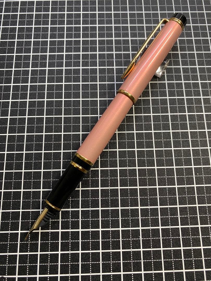 PILOT GRANCE PEARL-PINK 万年筆　字幅F