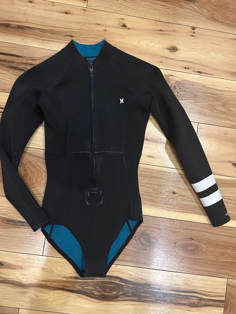 Hurley ロングスリーブウェットスーツ　 早い者勝ち❣️M size