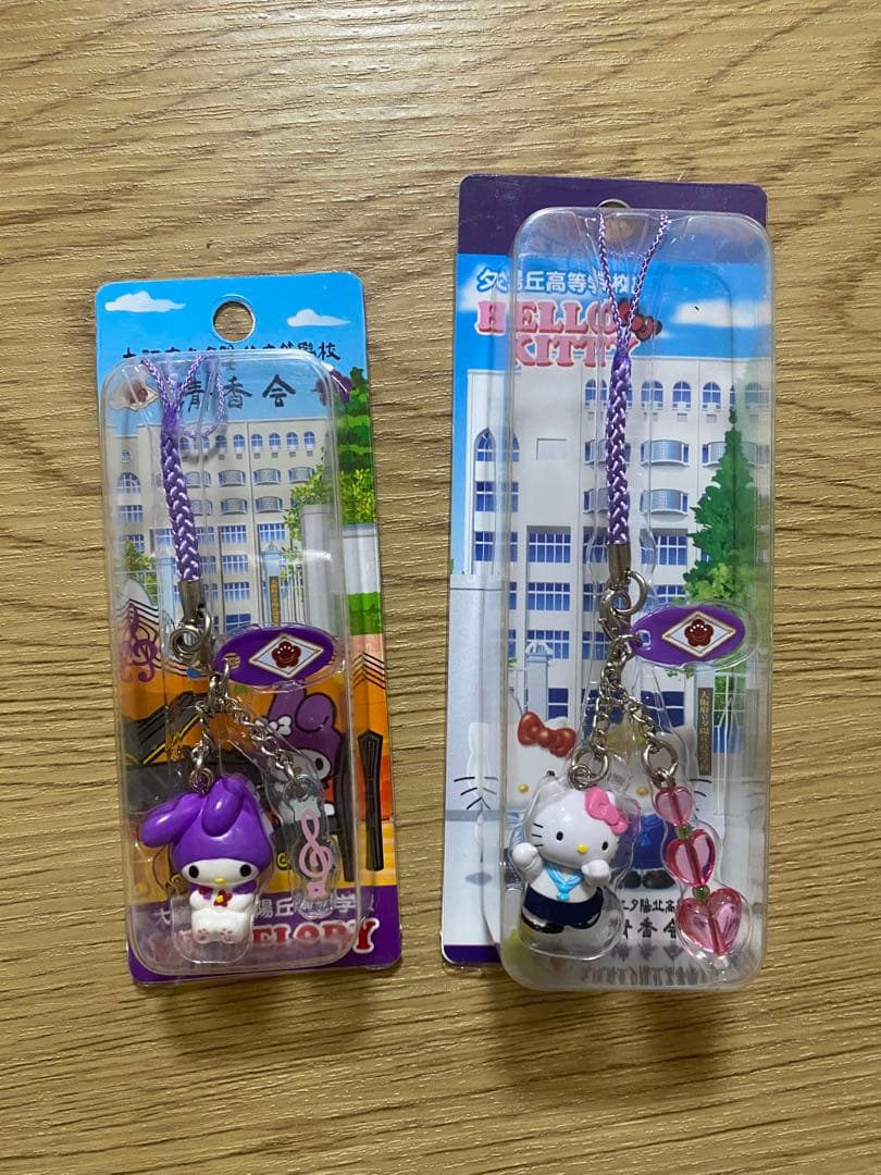 超レア 夕陽丘高校 制服ハローキティ&マイメロディー