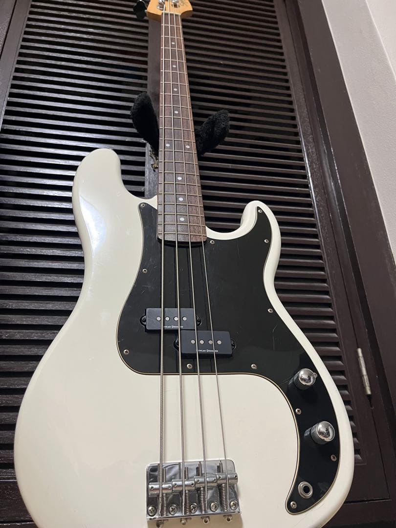 最終価格　Squire by fender affinity プレシジョンベース