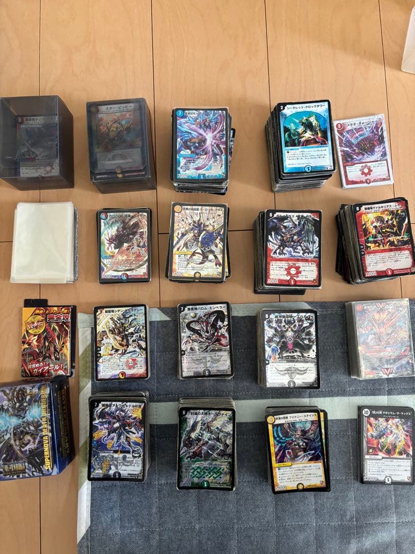 引退品 主に2008〜2014年のデュエルマスターズカード総数1475枚