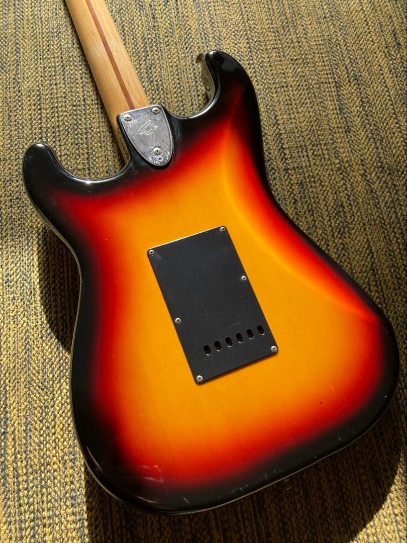 Fender Japan 72 Stratocaster フェンダー ストラト