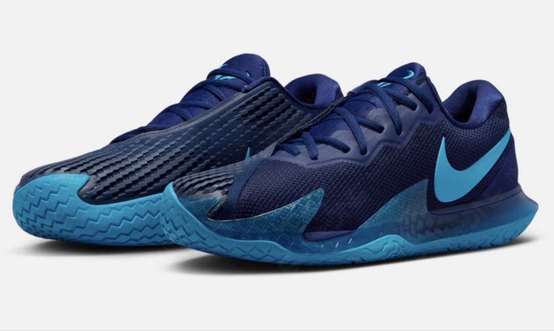 Nike テニスシューズ　ズーム　ヴェイパー　ゲージ4 ラファ
