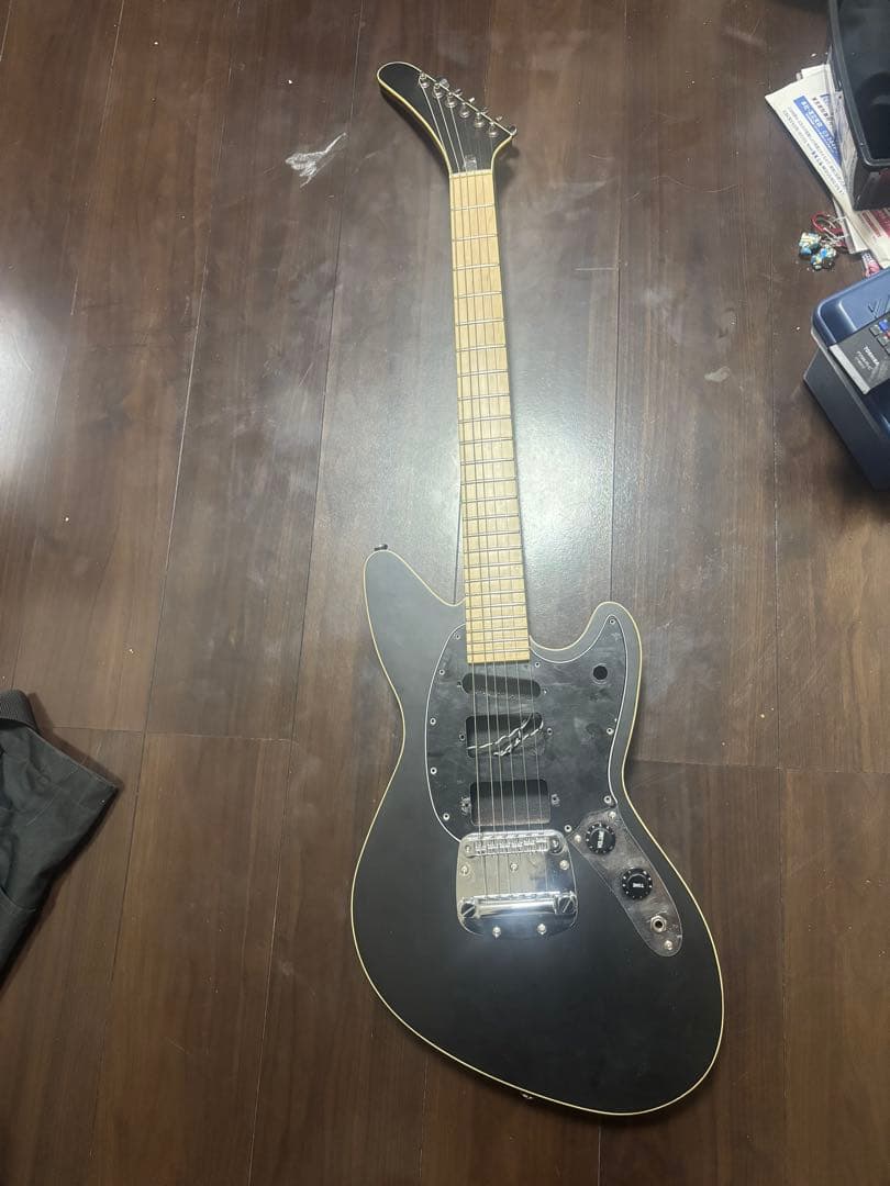 ジャグスタング　タイプ　ギター　自作　ジャンク