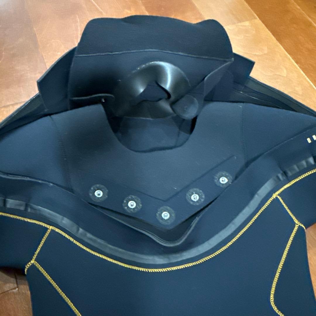 W.S.S. Pro Series ブラックウェットスーツ