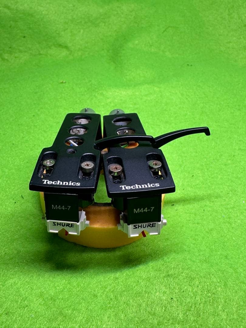 ヘッドシェル Technics カートリッジSHURE M44-7 2個セット。