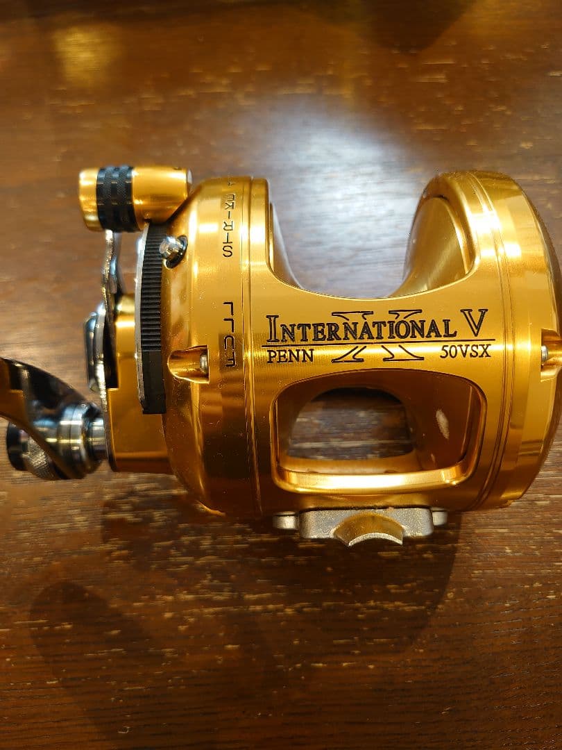 PENN International V 50VSX 両軸リール未使用品