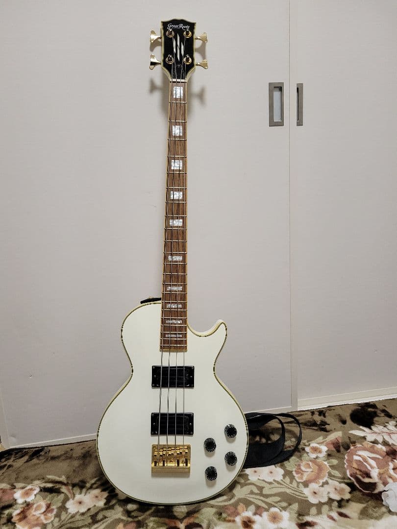 (中古)Grass Roots グラスルーツ エレキベース 白