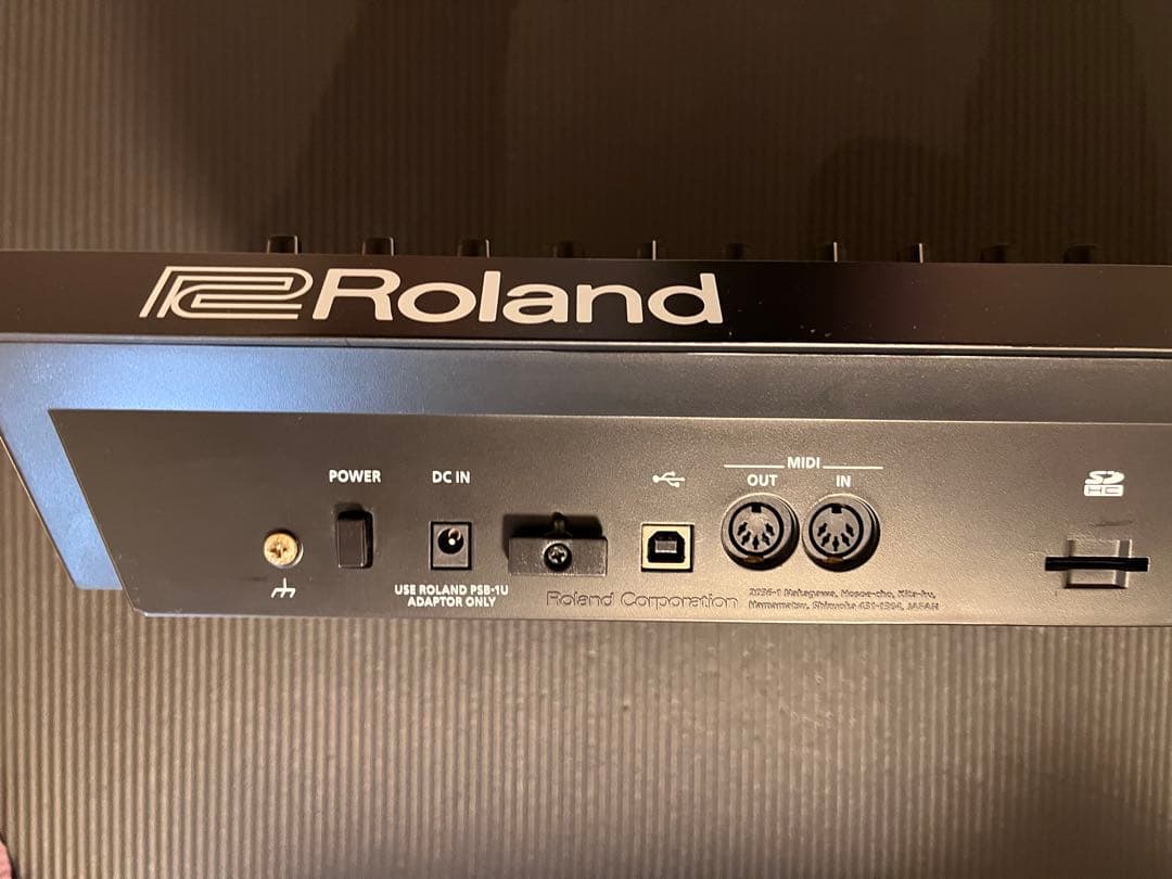Roland SYSTEM-8 PLUG-OUT シンセサイザー