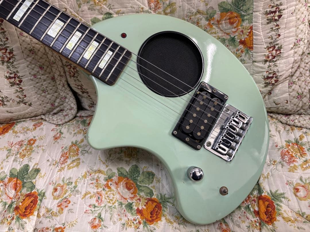 左利き用　FERNANDES ZO-3さんエレキギター ミントグリーン