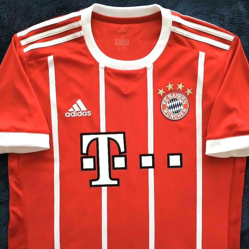 【本日限定】バイエルン キミッヒ 17/18 ユニフォーム Mサイズ