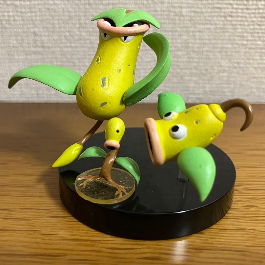 立体ポケモン図鑑　ウツボット　セット