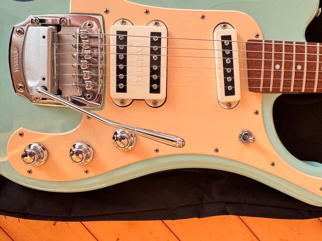 最終値下げYAMAHA SGV300 ミントブルー エレキギター