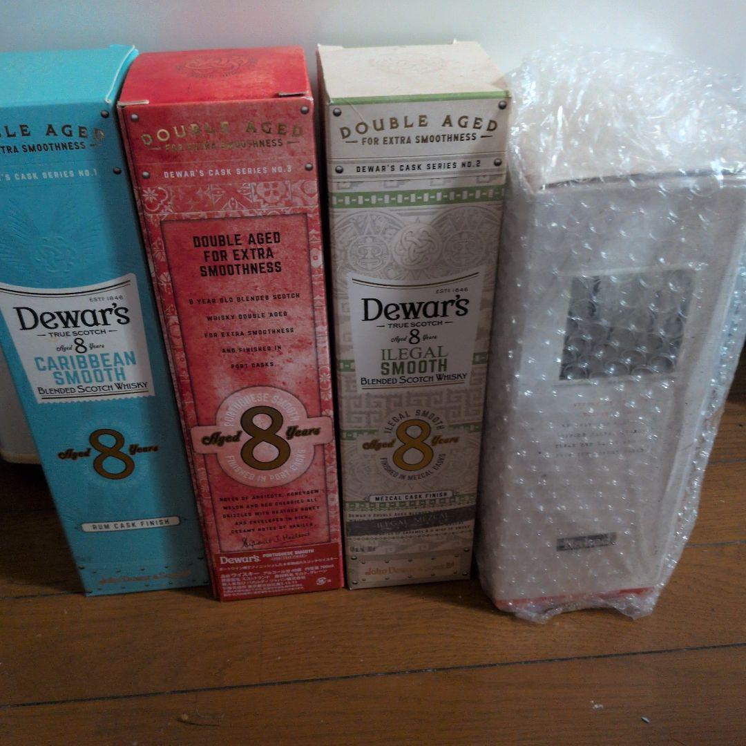 デュワーズカスクシリーズネイキッドグラウスセット　グレンケアン付き