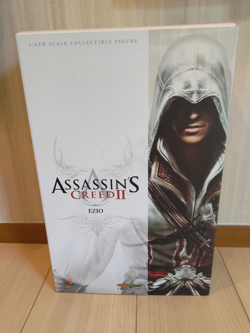 アサシンクリード　フィギュア　エツィオ　HOT TOYS Ezio