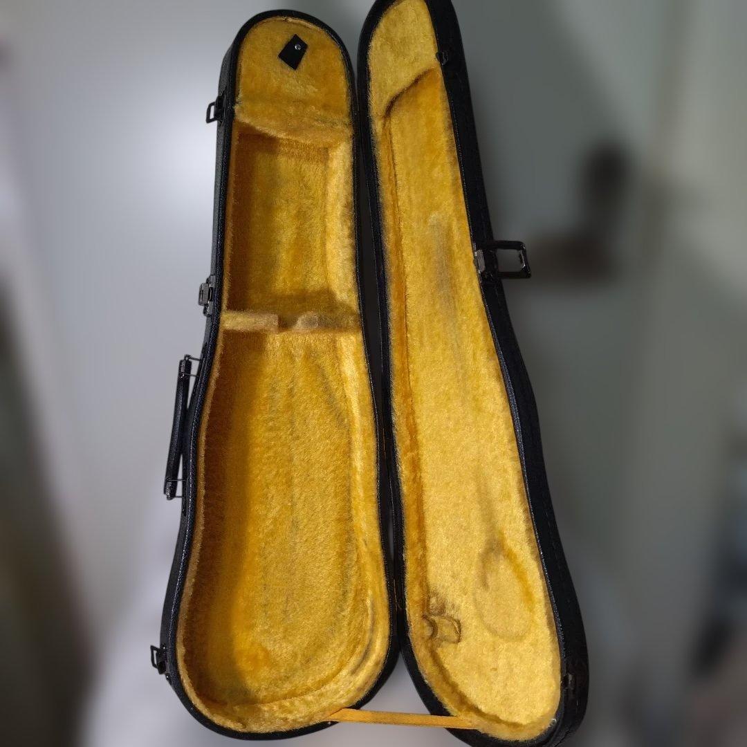 ♥５才前後の子供用♥スズキバイオリン1/8♥品番220♥弓、ケ―ス、松脂付き