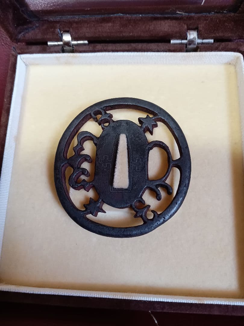 江戸時代　隠れキリシタン　鉄地　鍔