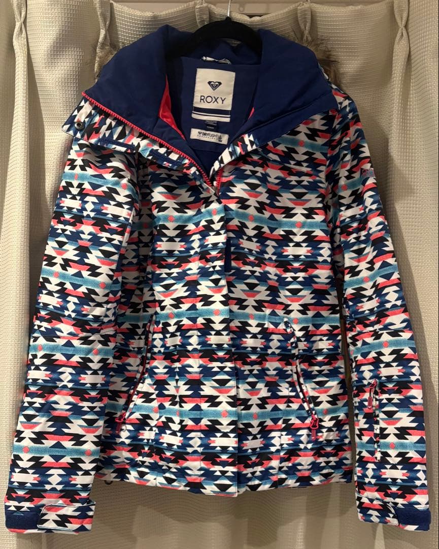 【ROXY】スキー スノー スノボ ウェア ジャケットMサイズ タグ付き
