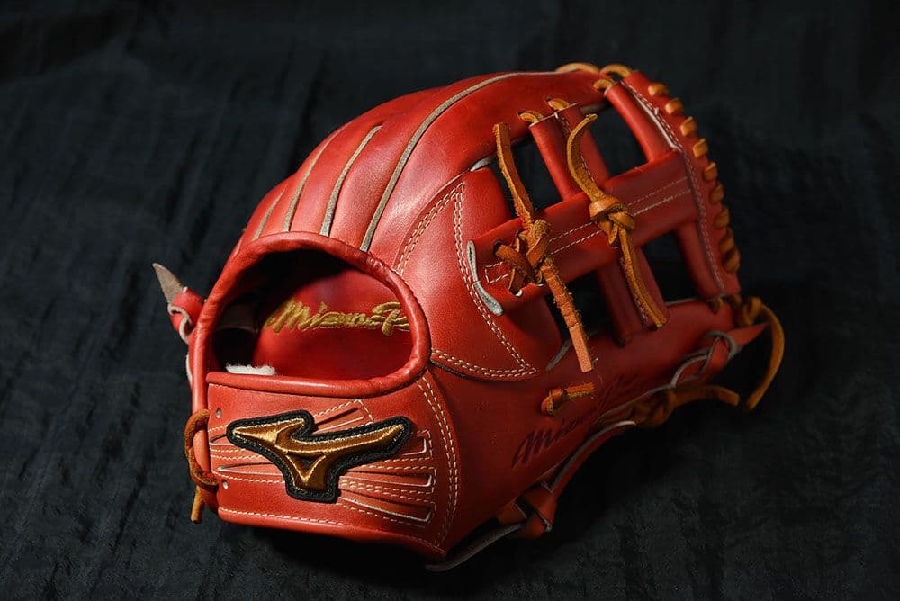 ミズノプロ　HAGA JAPAN　耕作オーダー　坂本勇人型　硬式　内野手用　良型