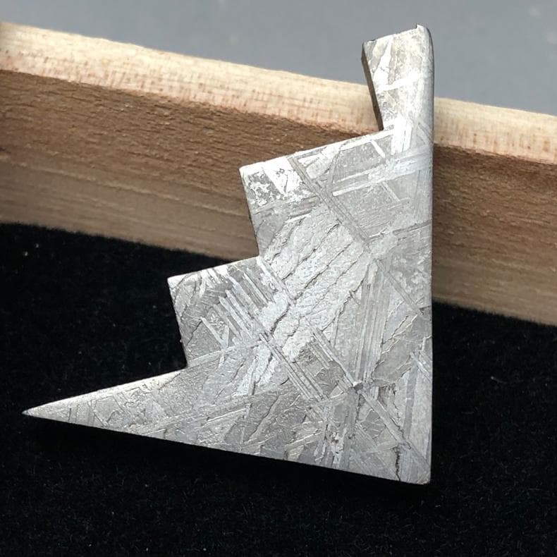 パラサイト隕石 メテオライト 隕石　石鉄隕石　２点　重さ28ｇ　共箱