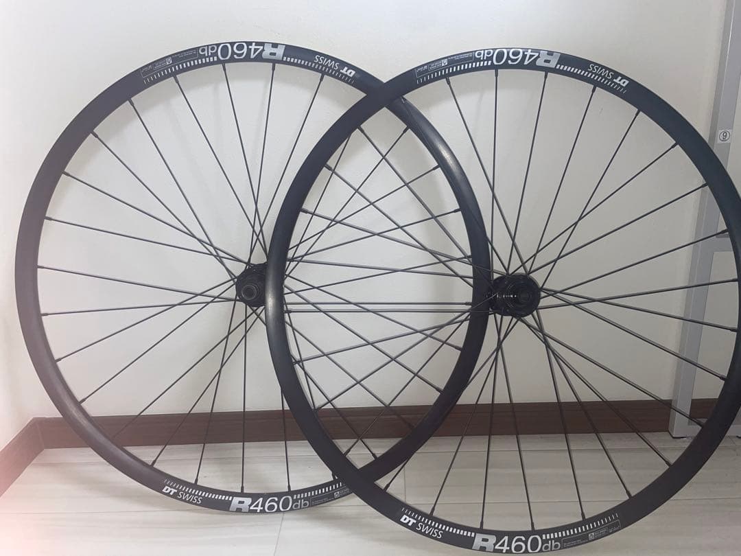 価格交渉歓迎 DTswiss 完組ホイールr460 28ホール ディスクブレーキ