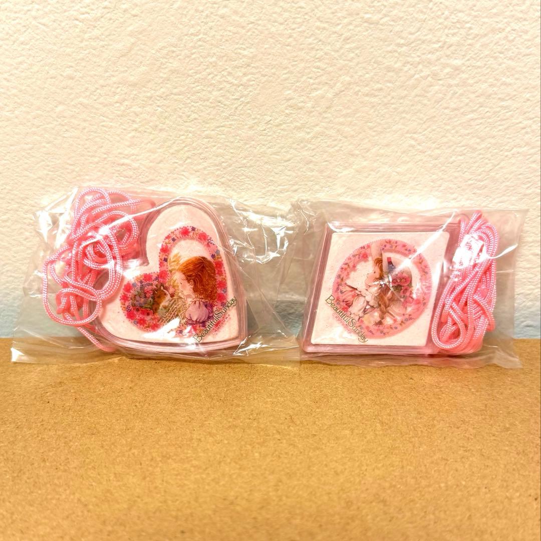 クツワ　Beautiful Sunday ケース入り消しゴム　ファンシーレトロ